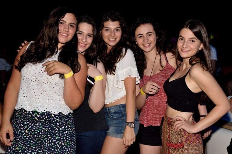 Seas the night party